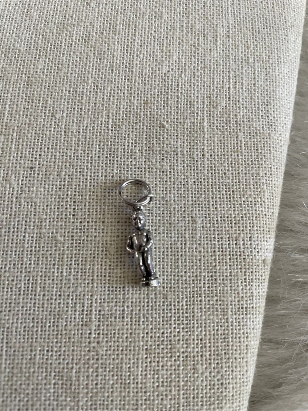 Vintage Mannaken PIS Boy Fountain BELGIUM 800 Silver Souvenir Travel Charm 2 Grm
